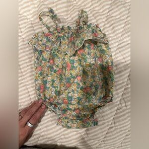 Baby gap floral onesie